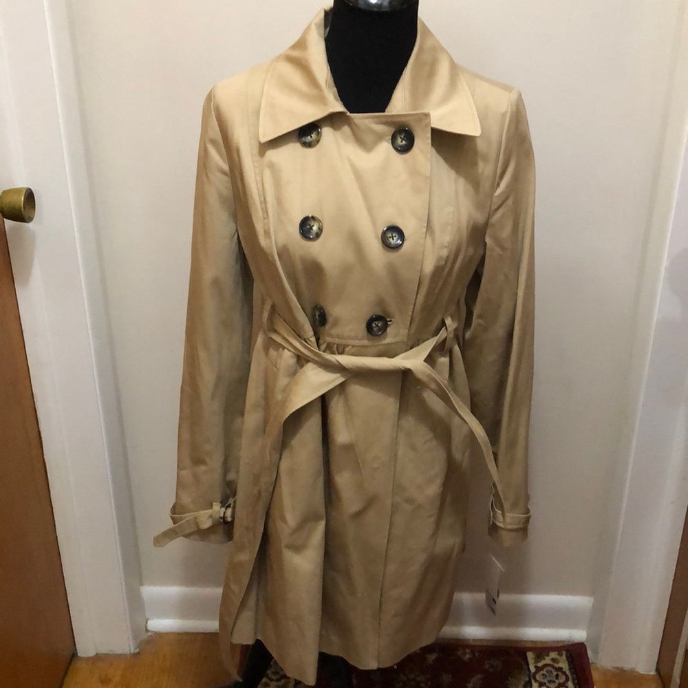 NWT Maternity Trench Coat Size Large*